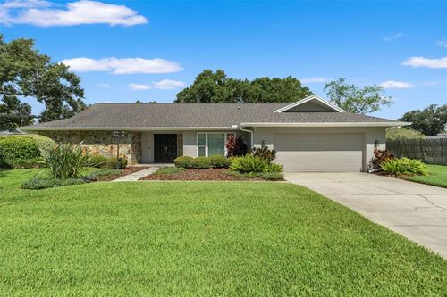 13916 Middle Park Dr, TAMPA, FL, 33624-3409 | Card Image