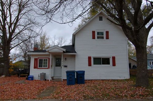 449 Boon St, Cadillac, MI, 49601-1711 | Card Image