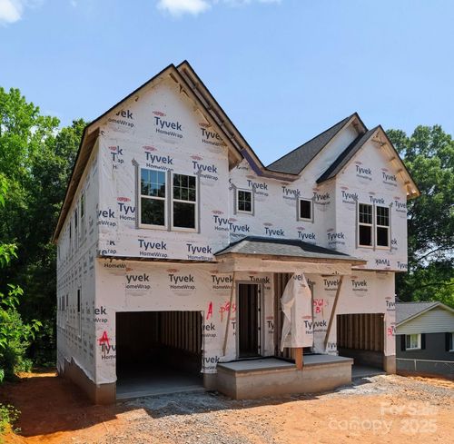 b-5615 Lantana Ave, Charlotte, NC, 28212-5531 | Card Image