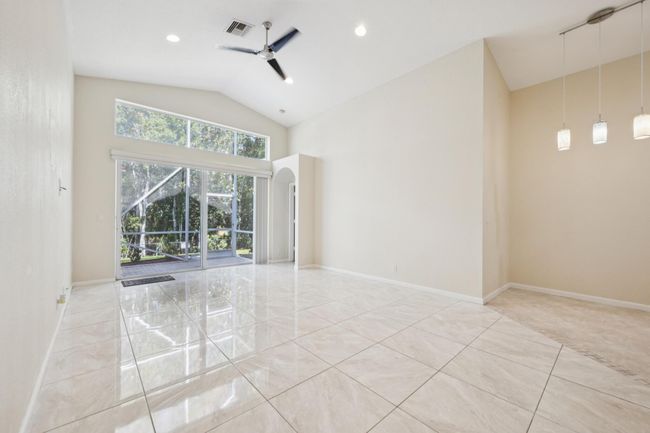 5780 Saddle Trail Ln, House other with 3 bedrooms, 3 bathrooms and null parking in Lake Worth FL | Image 15