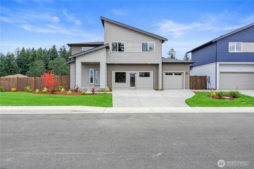 04-1401 137th St E, Tacoma, WA, 98445-2664 | Card Image