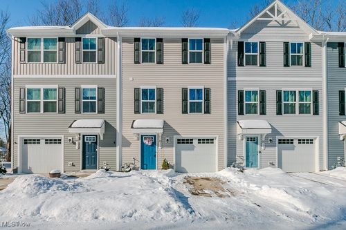 177 Raintree Lane, Painesville, OH, 44077 | Card Image