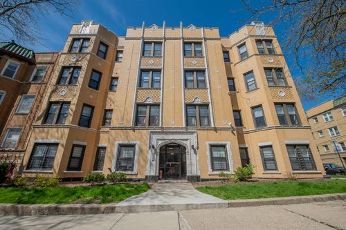 g-2034 W Arthur Ave, Chicago, IL, 60645-5530 | Card Image