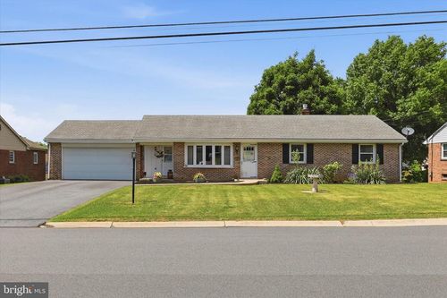 12 Oak Ln, STEVENS, PA, 17578-9719 | Card Image