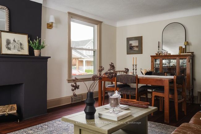 487 Dunsmure Rd, House other with 3 bedrooms, 2 bathrooms and 2 parking in Hamilton ON | Image 9