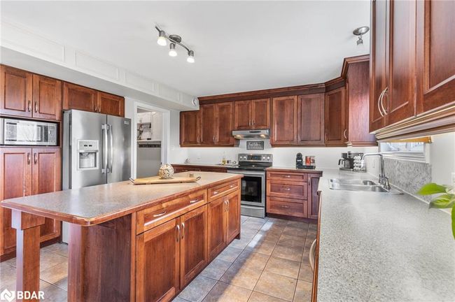 3805 Concession Rd 7, House other with 4 bedrooms, 4 bathrooms and 20 parking in Loretto ON | Image 15