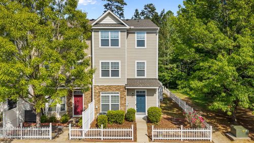 100-11700 Coppergate Dr, Raleigh, NC, 27614-7663 | Card Image