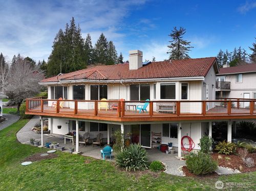 5663 Lenz Pl, Langley, WA, 98260-9717 | Card Image