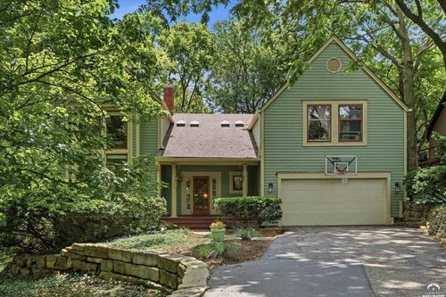 3301 Riverview Rd, Lawrence, KS, 66049-2021 | Card Image