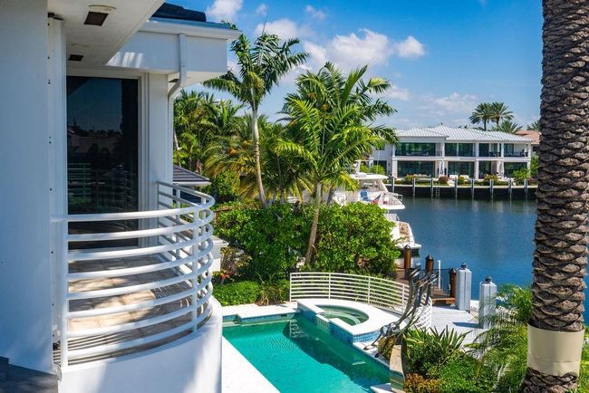 2551 Ne 31 St Ct, House other with 4 bedrooms, 6 bathrooms and null parking in Lighthouse Point FL | Image 92