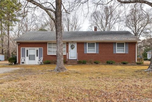 821 Northington St, South Hill, VA, 23970-3415 | Card Image