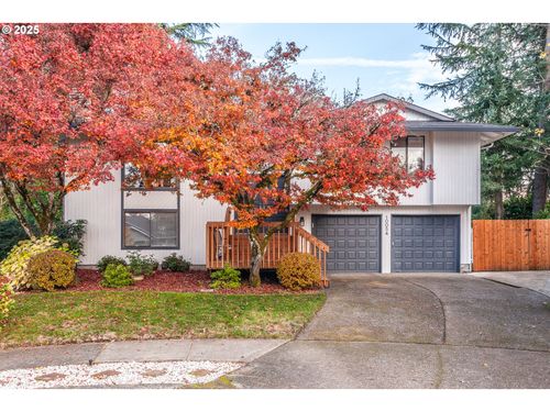 10054 Sw Erie Ct, Tualatin, OR, 97062-9506 | Card Image