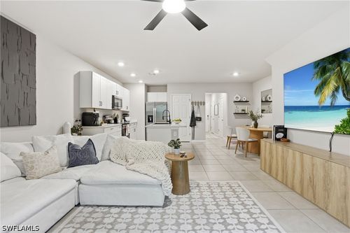 15453 Wildflower Cir, NAPLES, FL, 34119-4864 | Card Image