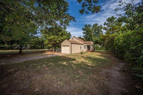 5821 Nw 51st St, Warr Acres, OK, 73122-6210 | Card Image