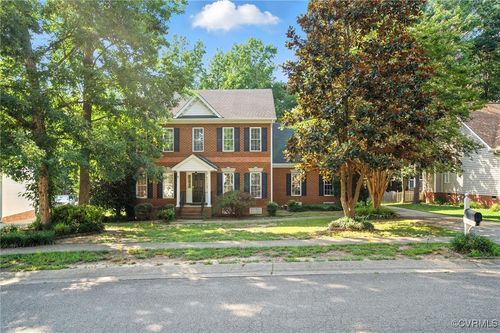 8248 Hampton Arbor Cir, Chesterfield, VA, 23832-1973 | Card Image
