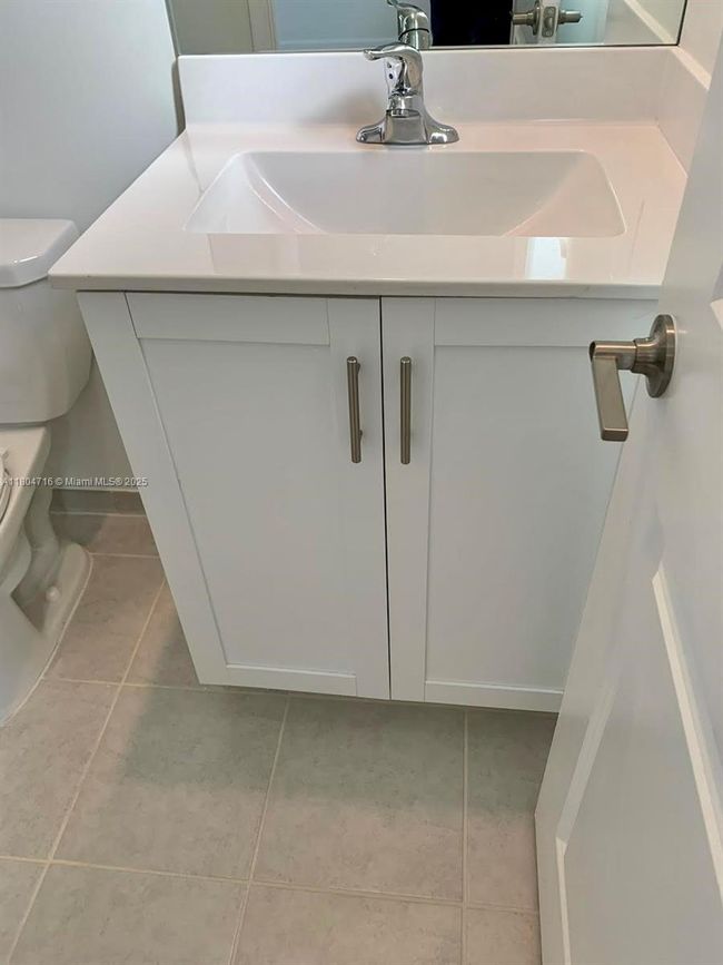 0 - 21025 Ne 8 Th Ave, Townhouse with 3 bedrooms, 3 bathrooms and null parking in Miami FL | Image 10