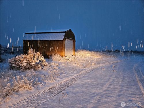 2676 Snaffle Dr, Ephrata, WA, 98823-9221 | Card Image