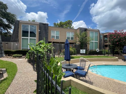 601-16120 Stuebner Airline Rd, Spring, TX, 77379-7323 | Card Image