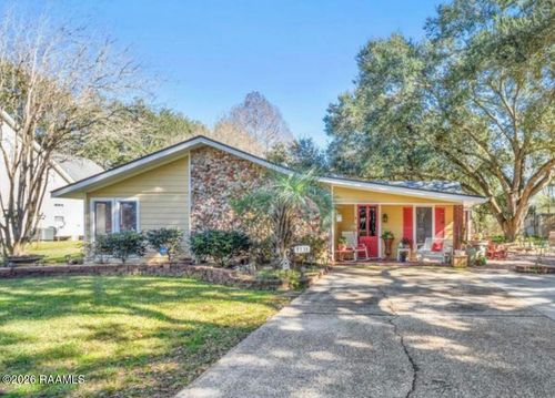 8835 Sidney Gautreaux Rd, Abbeville, LA, 70510-4349 | Card Image