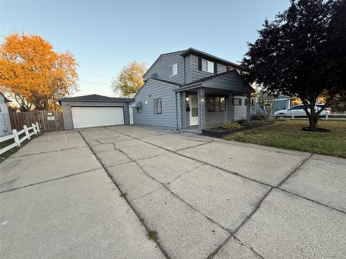 23570 Grabar Sq, Warren, MI, 48089-2246 | Card Image