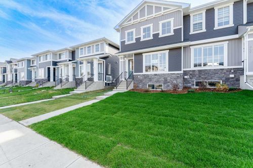 385 Waterford Boulevard, Chestermere, AB, T1X3B8 | Card Image