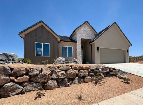 309-372 N 2830 W, Hurricane, UT, 84737-3745 | Card Image