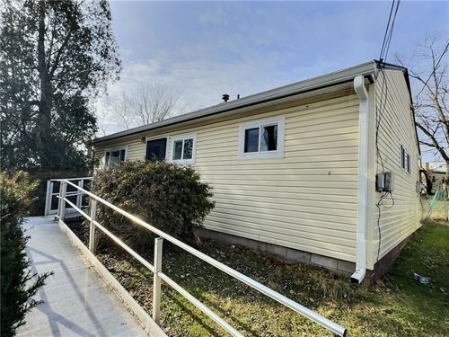 217 Summers Dr, Monroeville, PA, 15146-2119 | Card Image