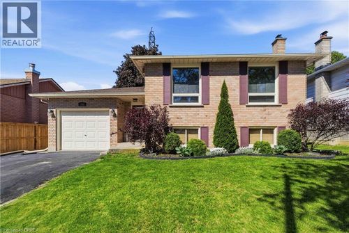 352 Brantwood Park Rd, Brantford, ON, N3P1L2 | Card Image