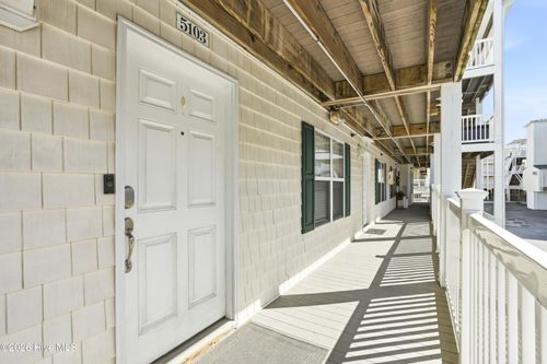 5103-105 Se 58th St, Oak Island, NC, 28465-5069 | Card Image
