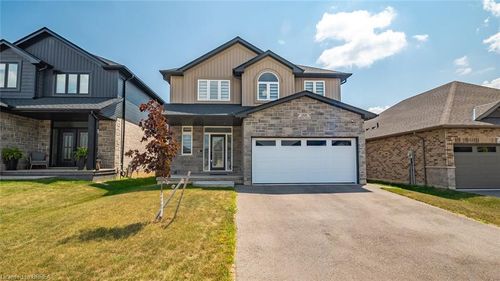 188 Gibbons St, Waterford, ON, N0E1Y0 | Card Image