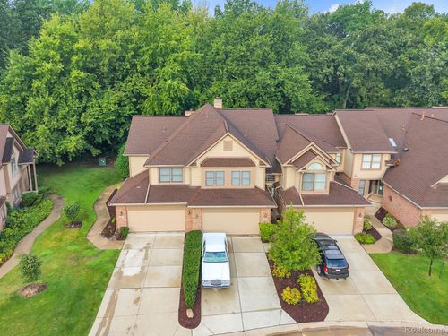 5353 Royal Vale Lane, Dearborn, MI, 48126 | Card Image