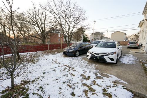 85 Berkshire St, Providence, RI, 02908-2553 | Card Image