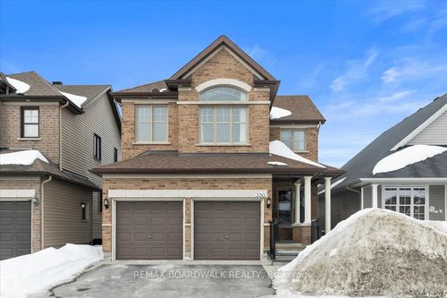330 Bobolink Ridge, Stittsville, ON, K2V0B7 | Card Image