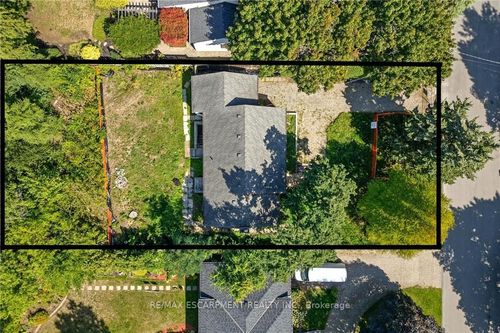 956 Filman Pl, Burlington, ON, L7T2K6 | Card Image