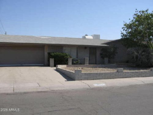 3852 W Mission Ln, Phoenix, AZ, 85051-3370 | Card Image
