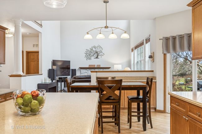 6170 Oakmont Ln, House other with 4 bedrooms, 4 bathrooms and 2 parking in Gurnee IL | Image 10