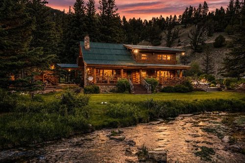 48500 Gallatin Rd, Gallatin Gateway, MT, 59730 | Card Image