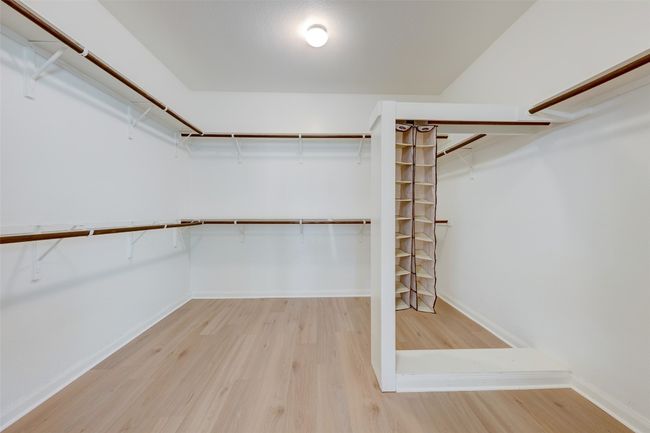 10005 Deer Chase Trl, House other with 4 bedrooms, 3 bathrooms and 4 parking in Austin TX | Image 11