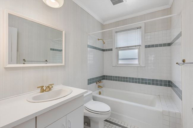 1425 Bishop Rd, House other with 4 bedrooms, 4 bathrooms and null parking in Grosse Pointe Park MI | Image 11