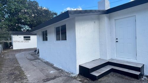 4147-4147 Nw 23rd Ct, Miami, FL, 33142-4611 | Card Image