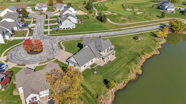 808 Buckingham Dr, House other with 3 bedrooms, 4 bathrooms and null parking in Lagrange OH | Image 4