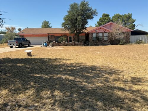 9063 W Riggs Drive, Odessa, TX, 79764 | Card Image