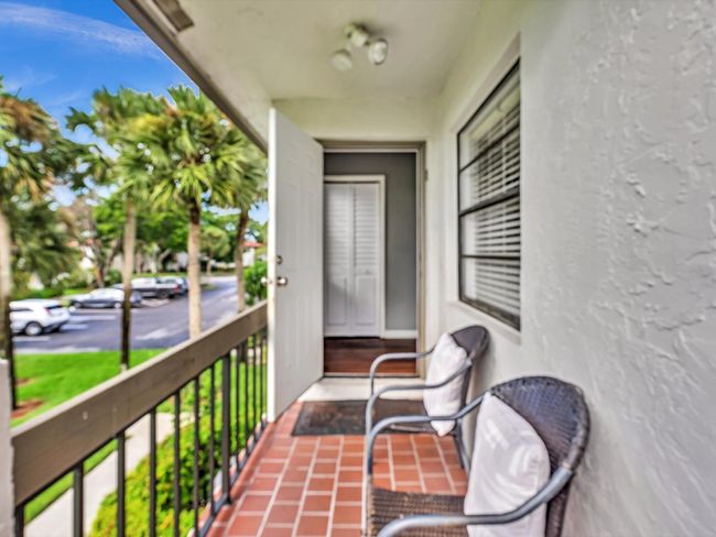 APT-7H - 9199 Pecky Cypress Ln, Condo with 3 bedrooms, 2 bathrooms and null parking in Boca Raton FL | Image 4