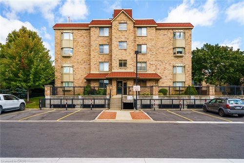 211-3499 Upper Middle Rd, Burlington, ON, L7M4M7 | Card Image