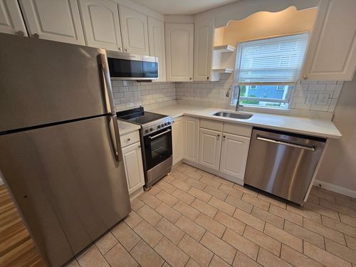 2-69 Summer St, Watertown, MA, 02472-3858 | Card Image
