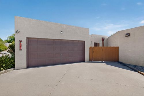 1101 Calle Del Valle, Rio Communities, NM, 87002-7171 | Card Image