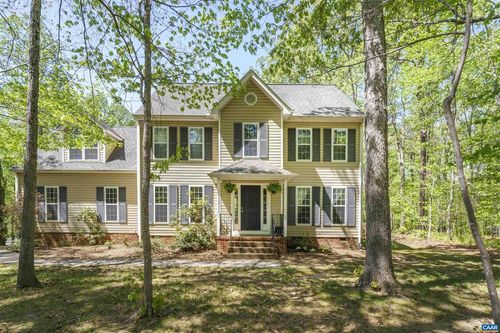 3330 Buck Island Rd, Charlottesville, VA, 22902-7961 | Card Image