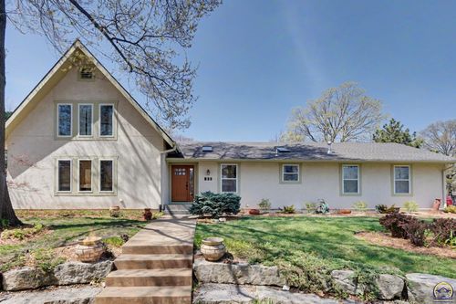 103 Providence Rd, Lawrence, KS, 66049-1629 | Card Image