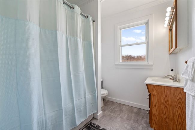 912 Holland St, House other with 3 bedrooms, 2 bathrooms and 4 parking in Vandergrift PA | Image 19