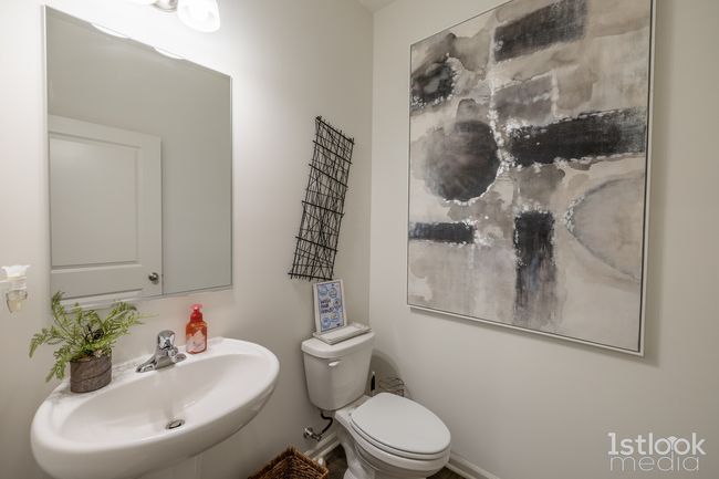 7692 W 105 Th Pl, Home with 4 bedrooms, 3 bathrooms and null parking in Saint John IN | Image 5